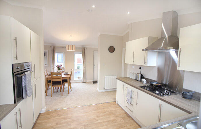 Westwood, Bashley Cross Road, Bashley, New Milton, Hampshire photo 5