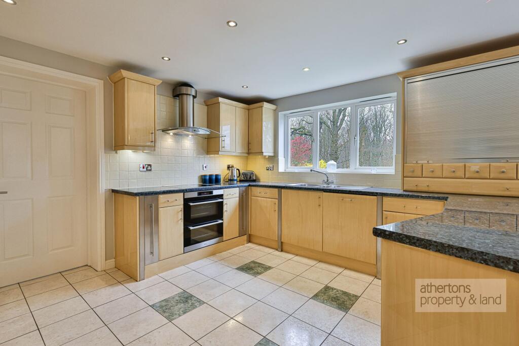 House in Blackburn - View 4