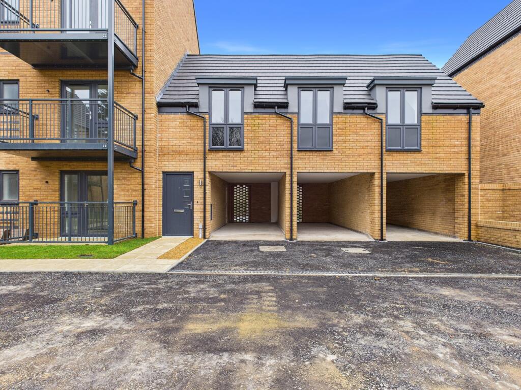 Main image of property: Brook Close, Swindon, SN3 