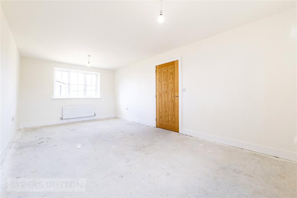 Hollyfield View, Huddersfield, West Yorkshire, HD3 - More