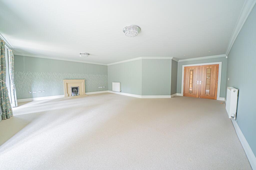 Warwick Road, The Coach House, B91 photo 5