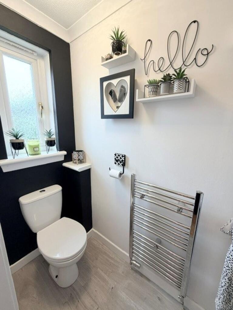 House in Glenrothes, Formonthills - View 5