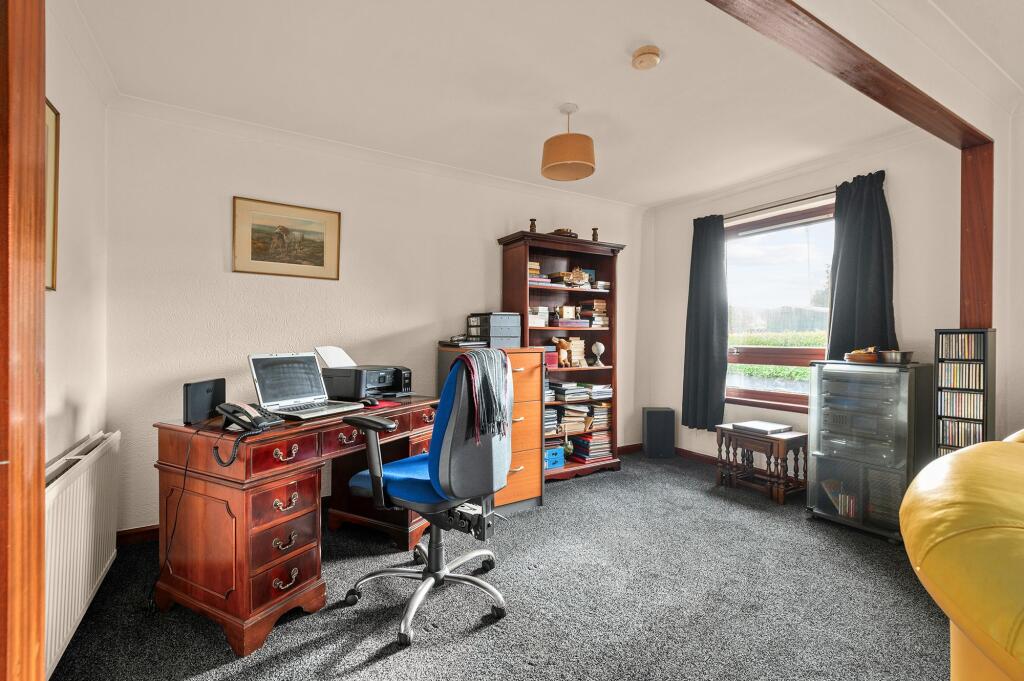 House in Perth - View 5