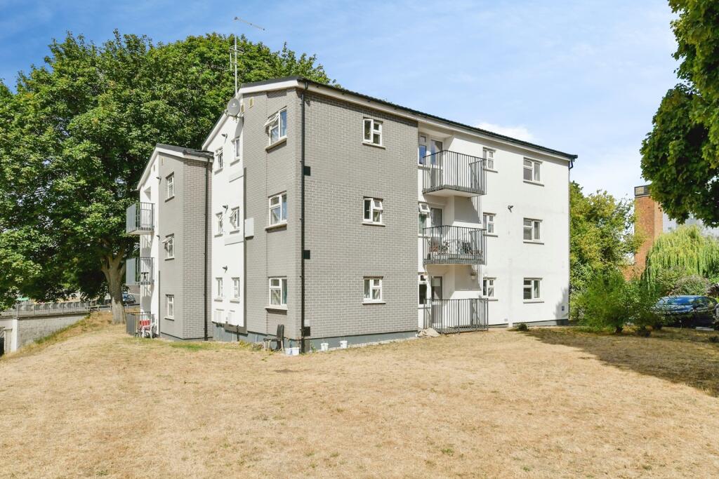 Main image of property: Penn Road, Stevenage, Hertfordshire, SG1