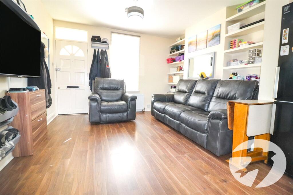 House in Dartford - View 4