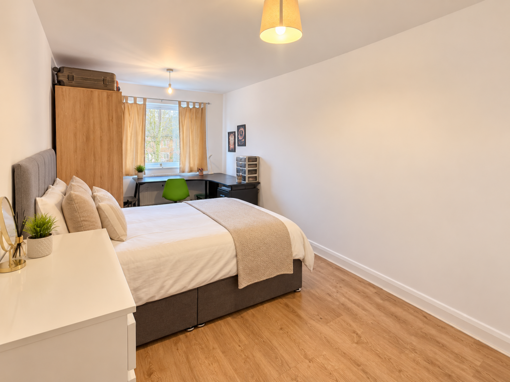 Flat 3, 99 Denmark Road, Rusholme photo 4