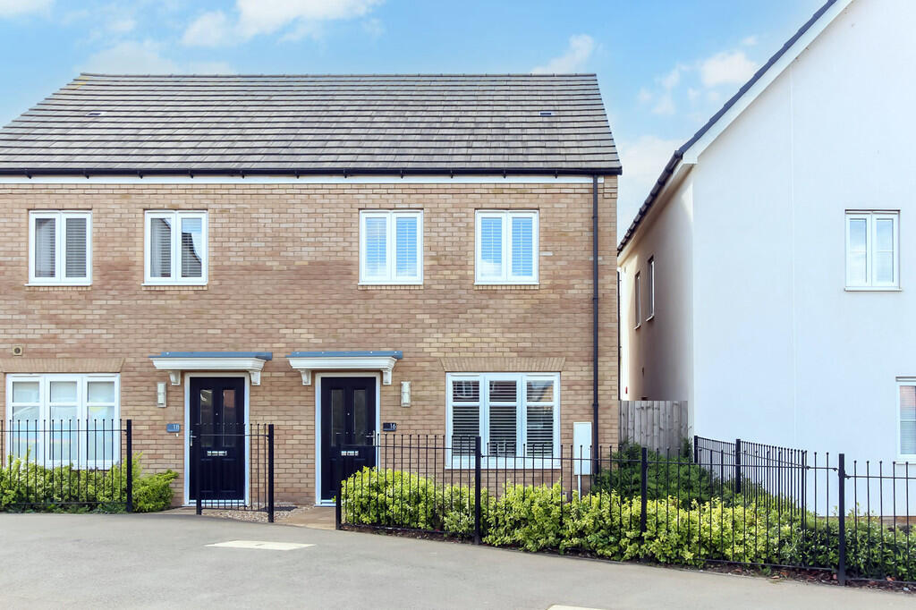 Main image of property: Irthlingborough Road North, Wellingborough