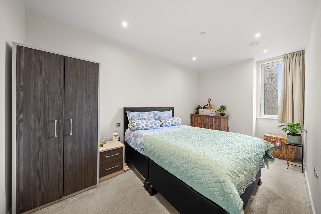 Apartment in Bromley - More