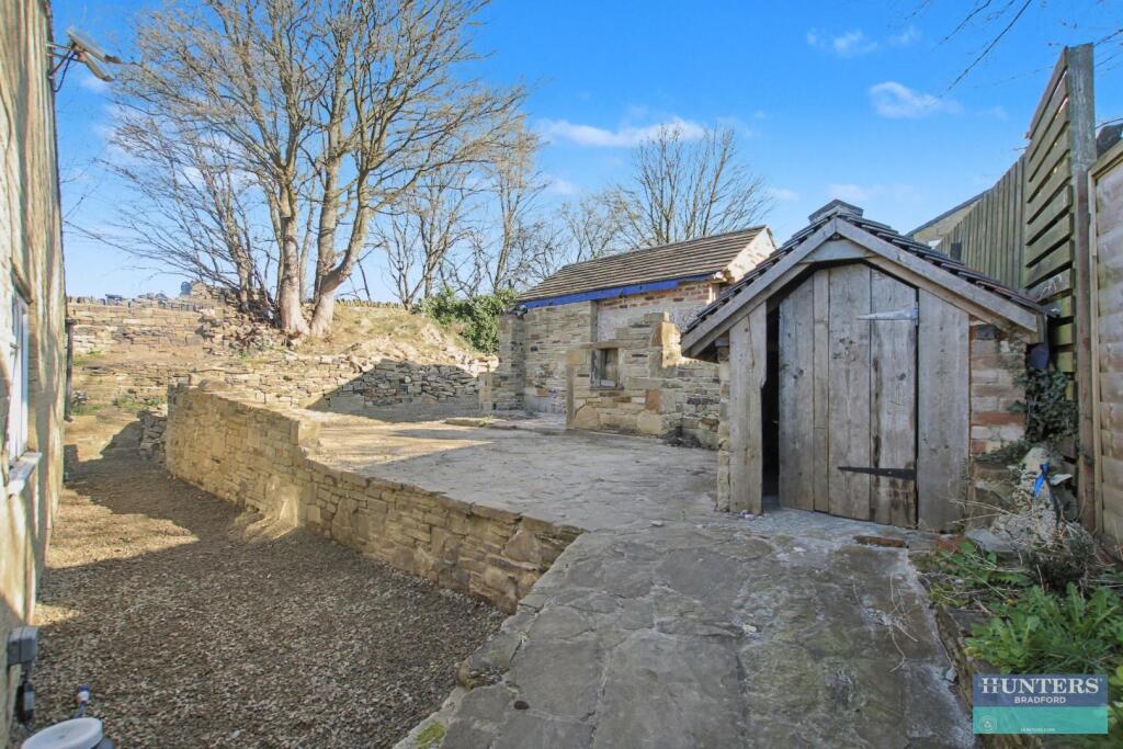 Additional image 32 of Lichfield Mount Bradford, BD2 1NX