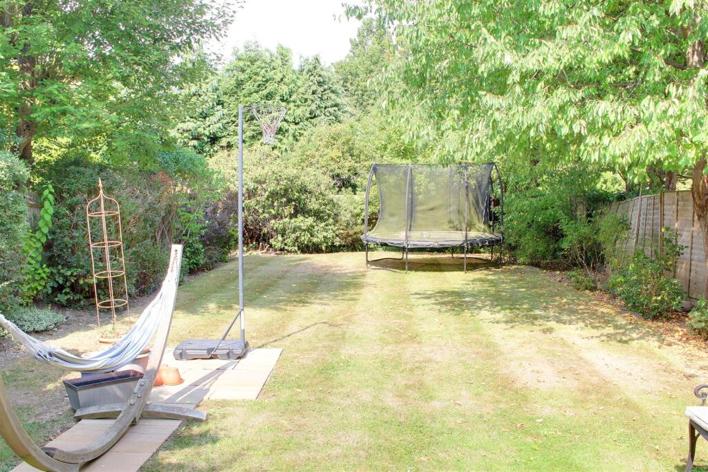 Additional image 4 of Bulls Lane, Welham Green