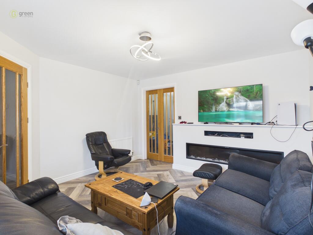 Hobhouse Close, Great Barr, Birmingham, B42 photo 3