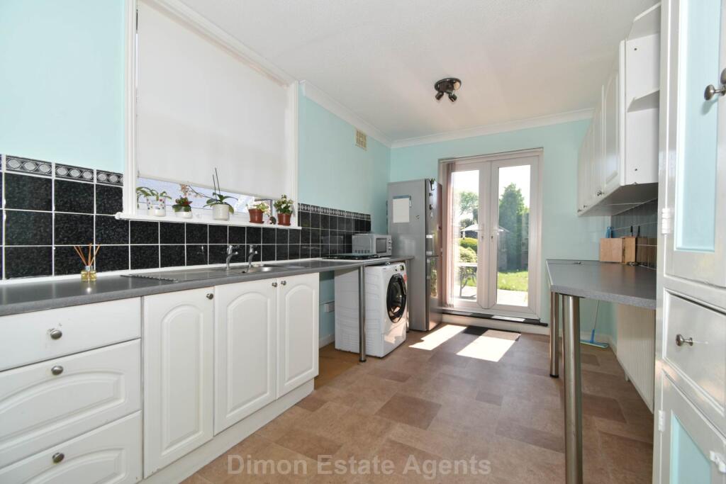 Middlecroft Lane, Gosport photo 3