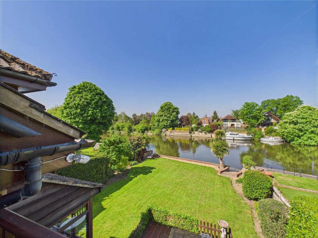 Main image of property: Friary Island, Wraysbury, Berkshire, TW19