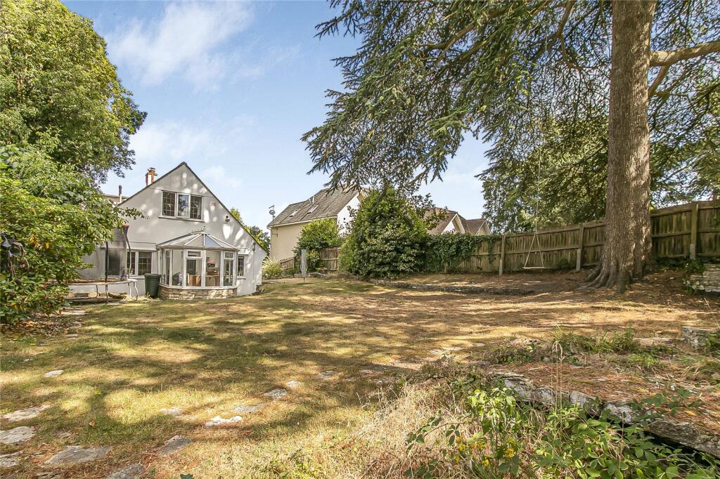 4-bed detached on Compton Avenue, Lower Parkstone, Poole, Dorset, BH14, £775,000