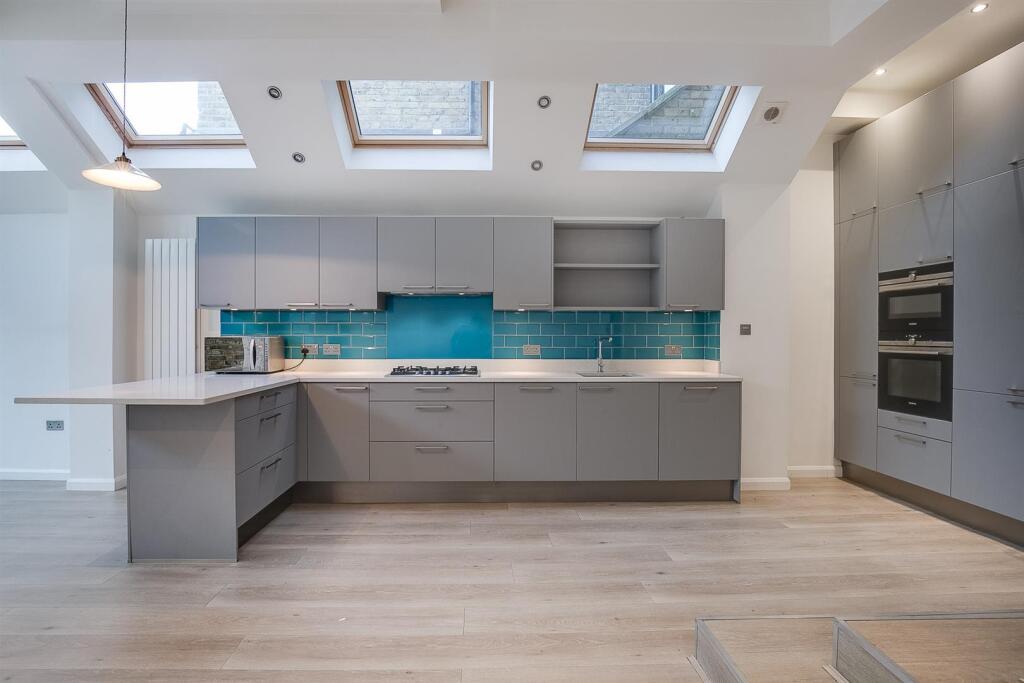 House in London, Southfields - View 4