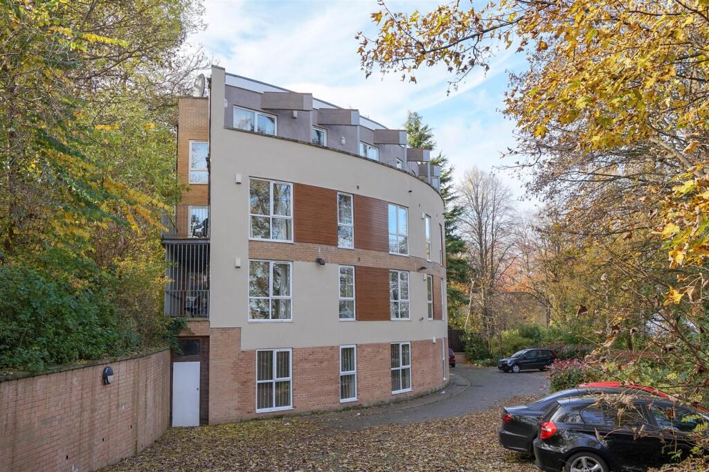 Apartment in Leeds - View 2