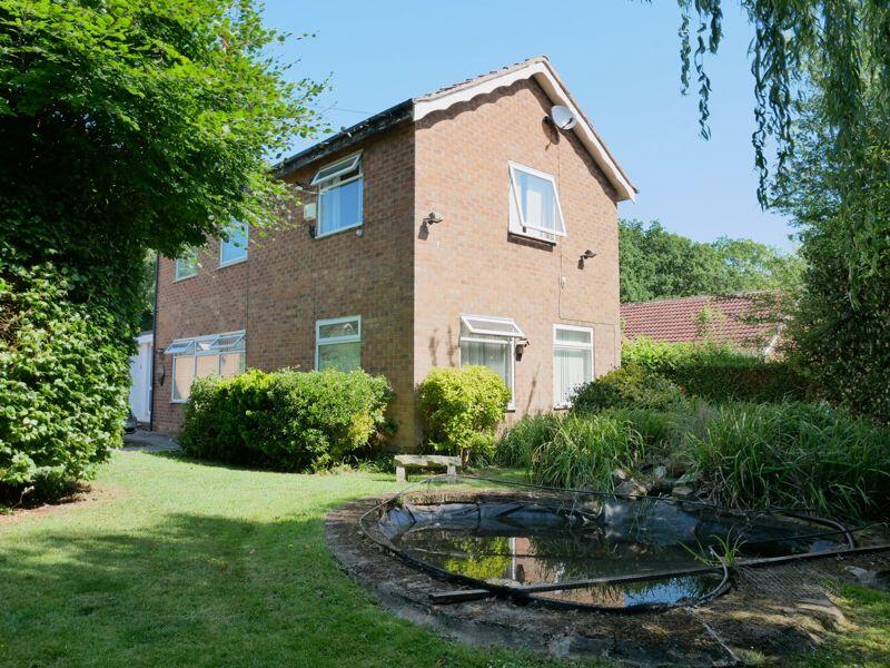 Main image of property: Lings Walk, Manchester