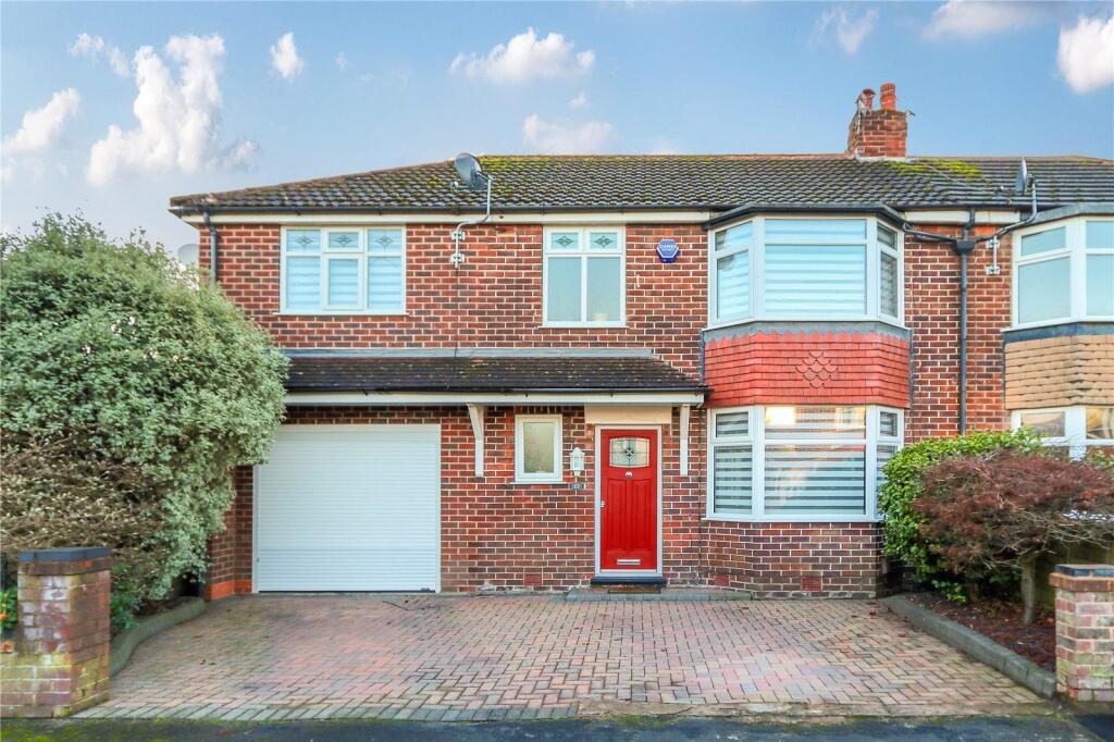 Main image of property: Easton Drive, Cheadle, Stockport, SK8