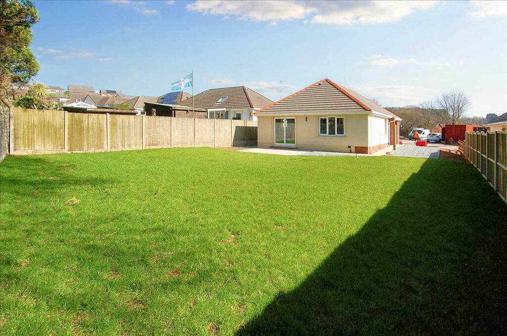 32 Hampshire Drive, Llanion Park, Pembroke Dock photo 2