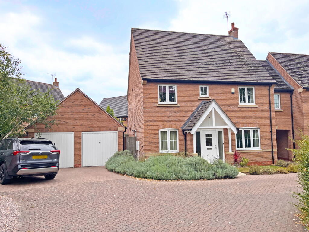 Main image of property: Whissendine Way, Syston, Leicester, LE7 2HL