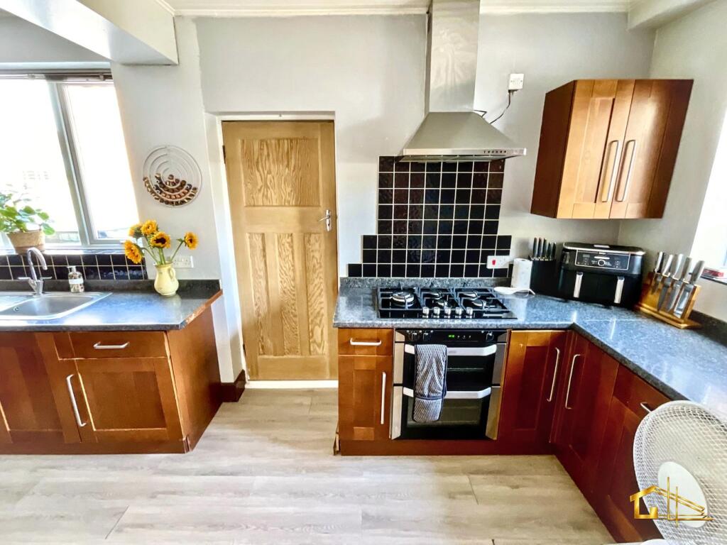 Glenthorn Road, Bexhill-on-Sea, TN39 photo 4