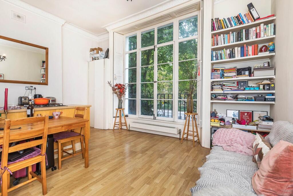 Main image of property: Essex Road, London, N1
