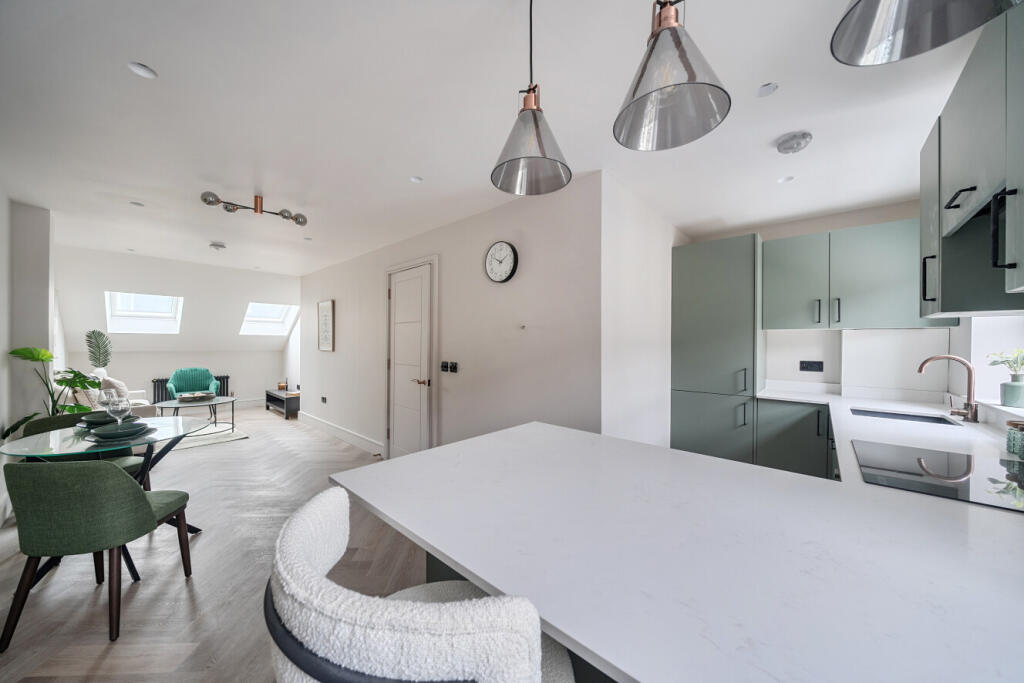 Main image of property: Garratt Terrace, Tooting, London, SW17