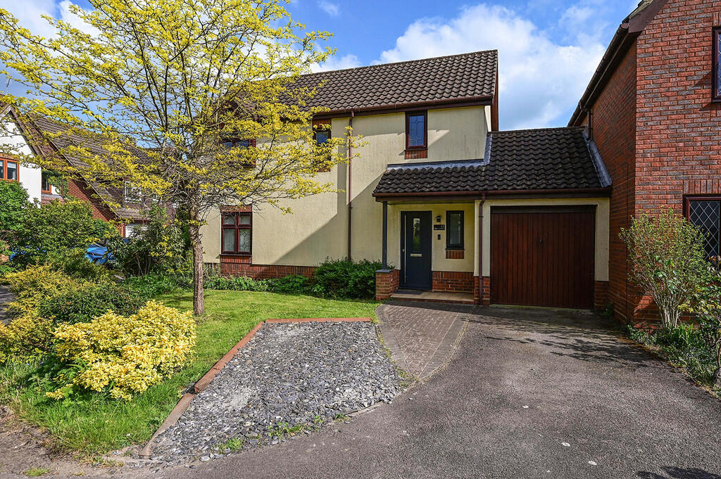 Main image of property: Waterhouse Mead, College Town