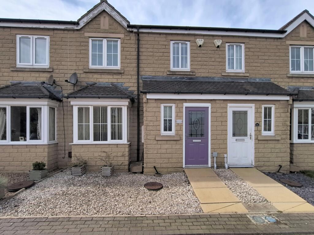 House in Kirklees, Hightown - View 4