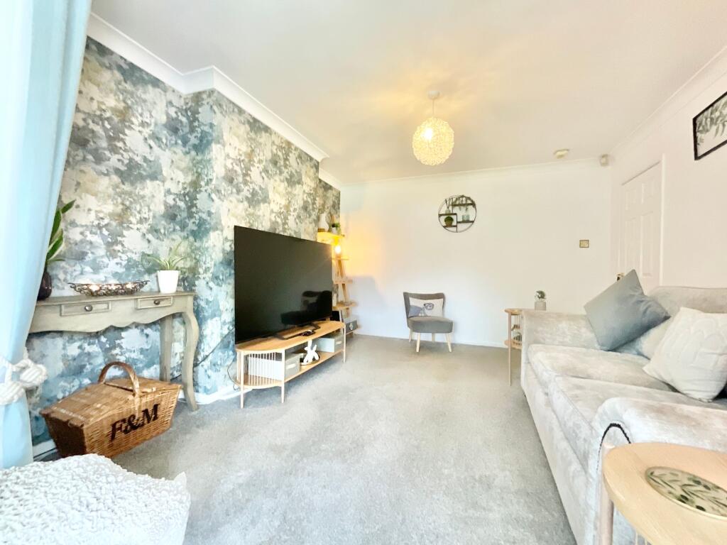House in Telford, Muxton - More