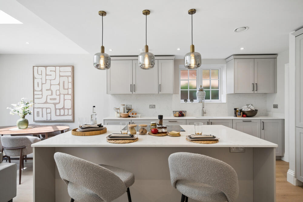 House in Knotty Green, Beaconsfield - View 4