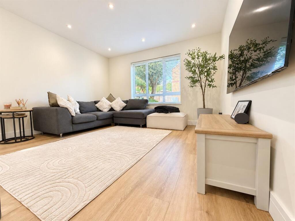 Apartment in Portsmouth - View 5