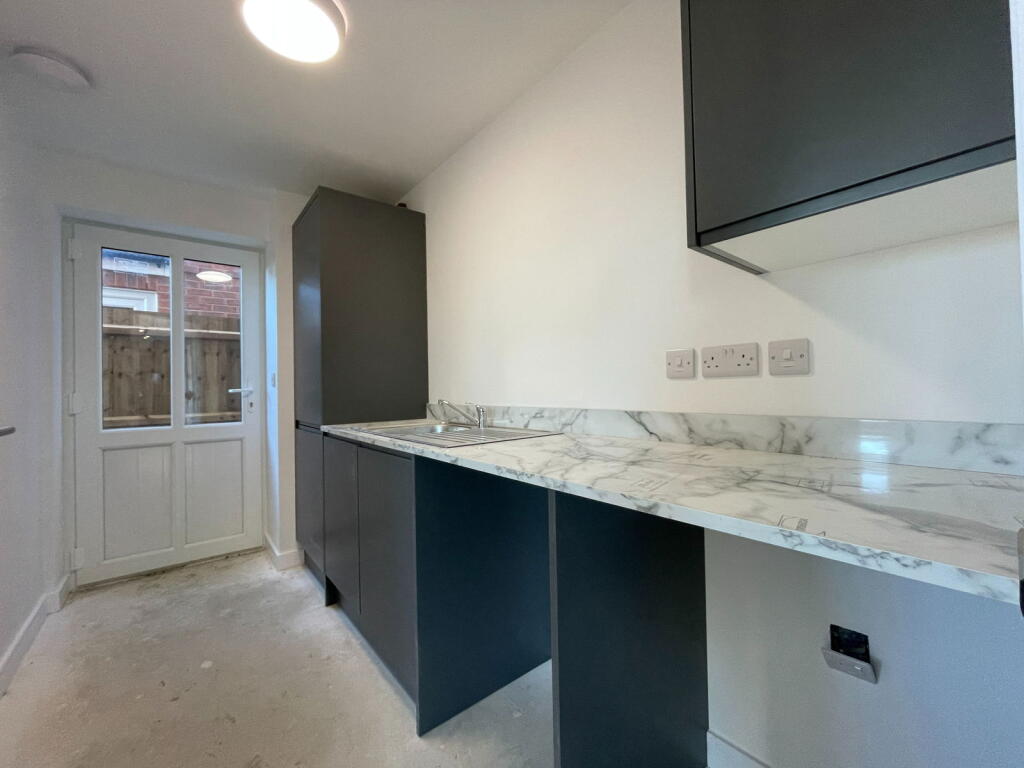 Plot 2, Berryfield photo 4
