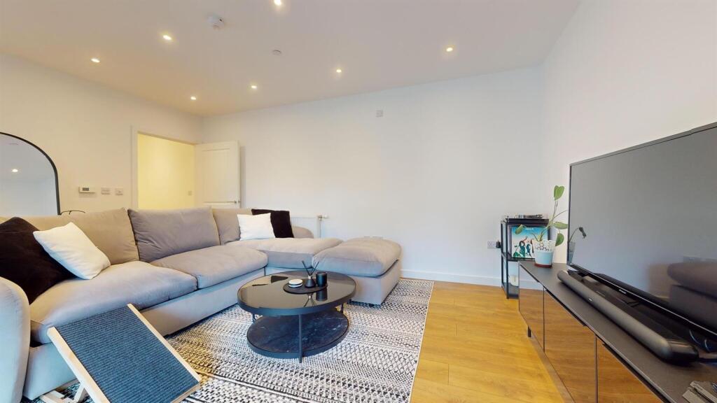 Main image of property: Mahindra Way, London, Beckton, E6