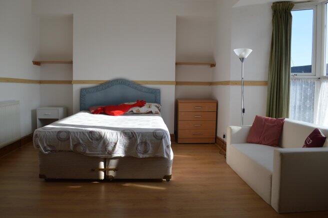 House in Swansea - View 4