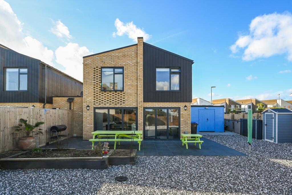 Harbour Way, Shoreham-By-Sea, West Sussex, BN43 photo 2