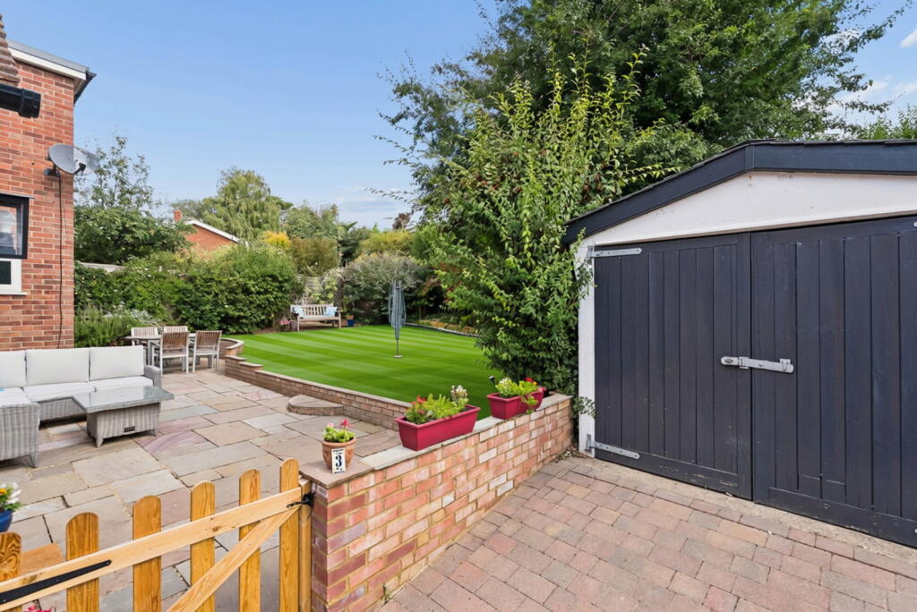 House in Hemel Hempstead - View 3