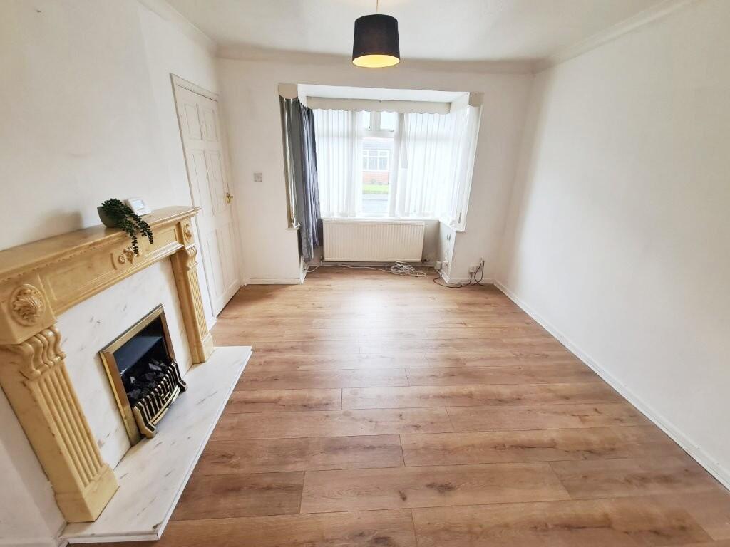 Sherwood Avenue, Droylsden photo 2