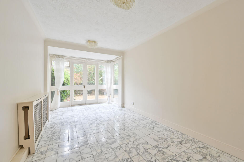 House in London - View 4