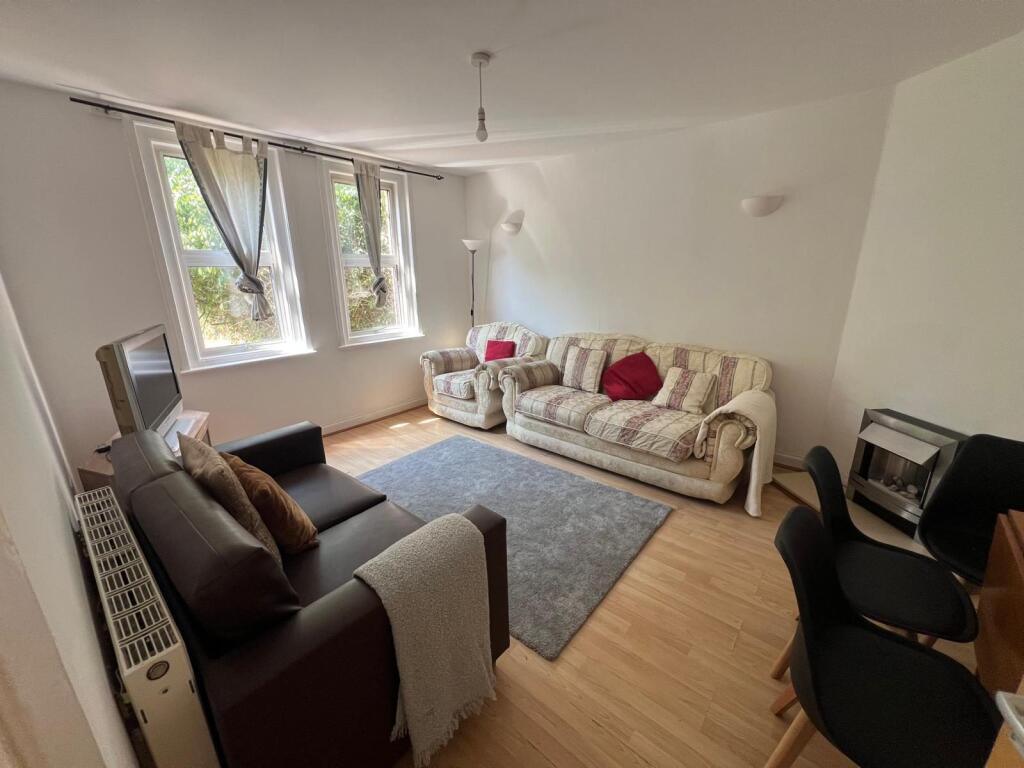 Harefield Road, Swaythling, Southampton, SO17 - More