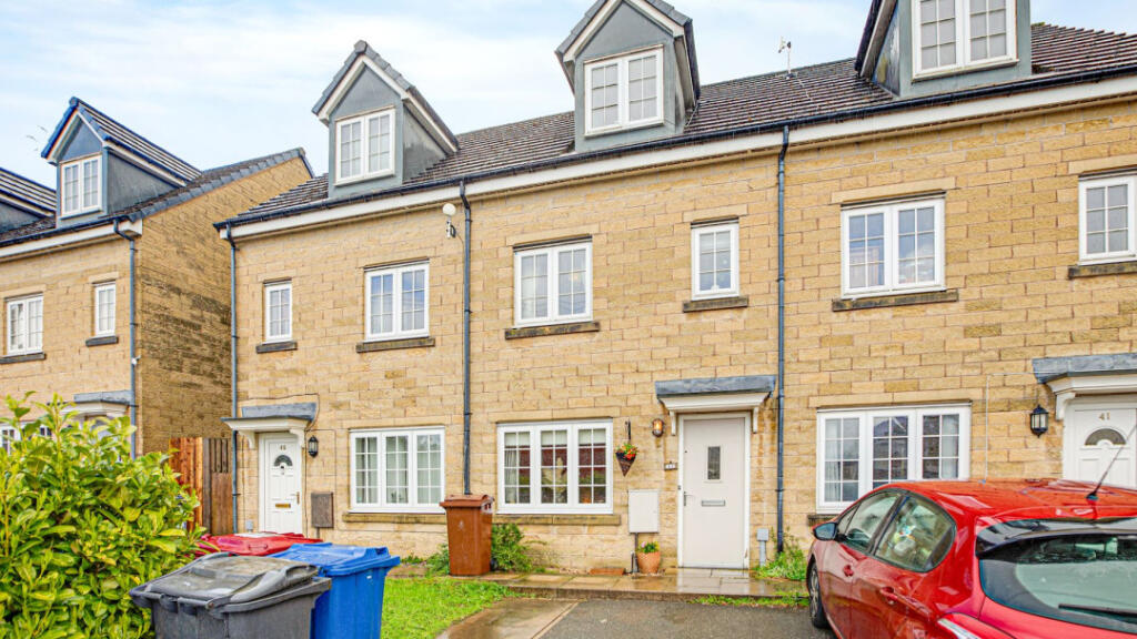 Main image of property: Anyon St, Darwen, BB3 3AA