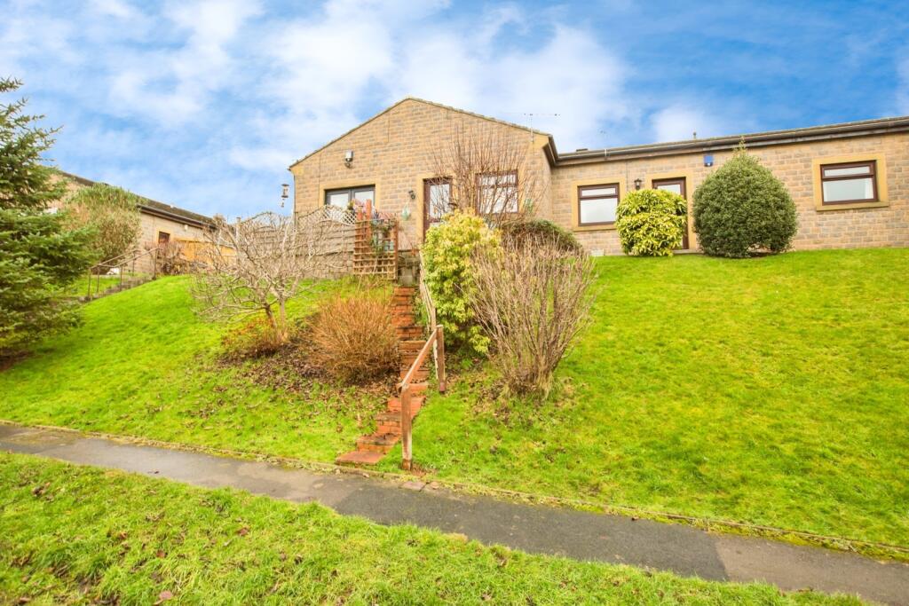 Main image of property: Broadway, Bingley, West Yorkshire, BD16