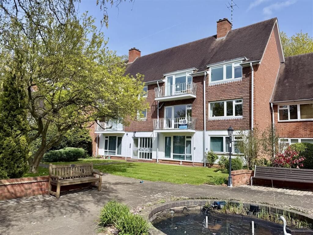 Main image of property: Archery Fields, Bridge End, Warwick