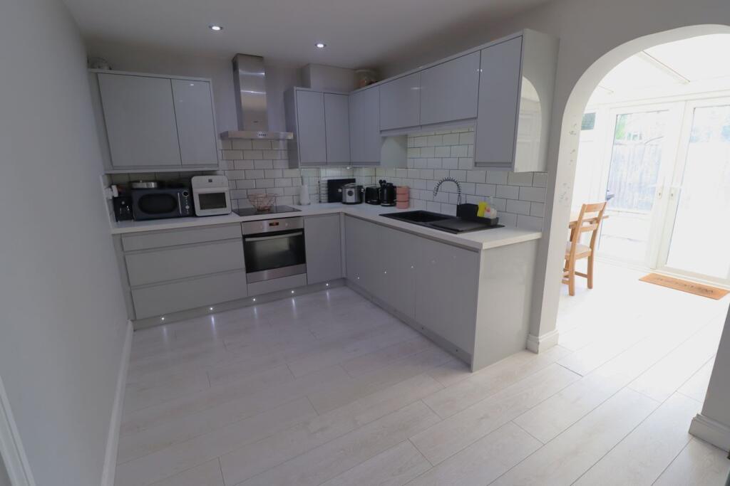 House in Southend-on-Sea - View 2