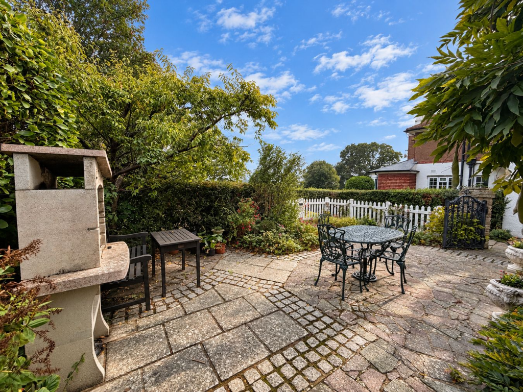 House in Tonbridge - View 5