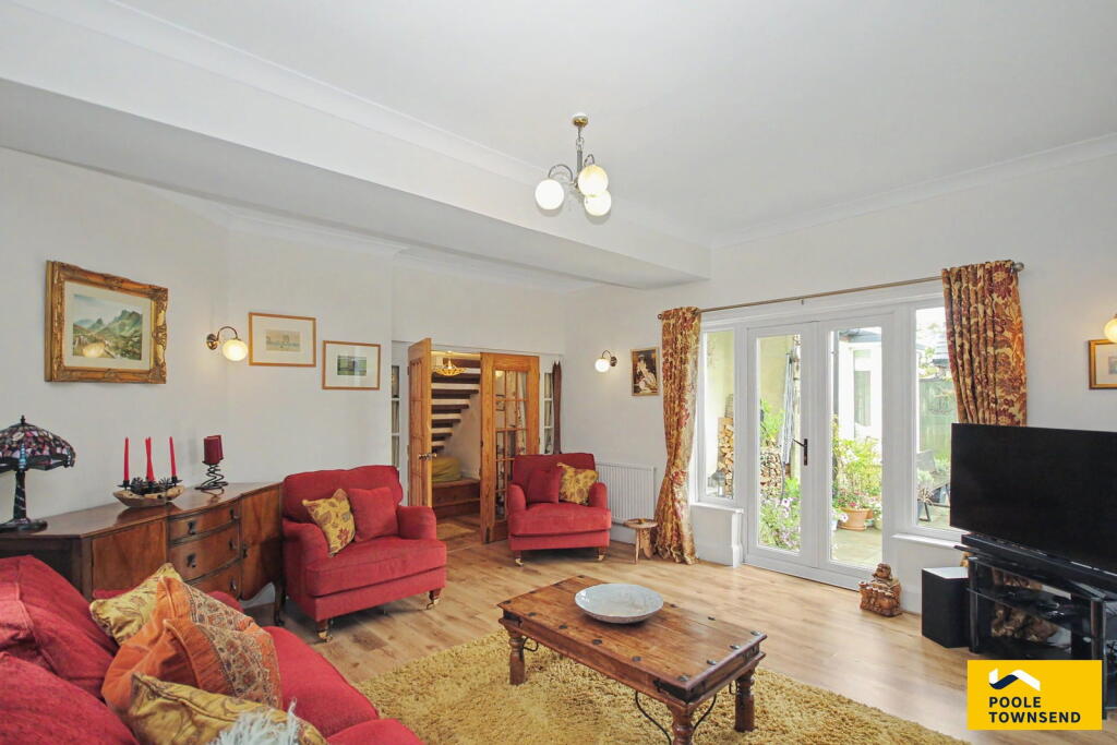 House in Lancaster - View 5