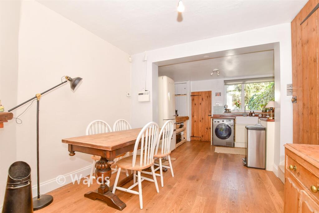 House in Maidstone, Collier Street - View 4