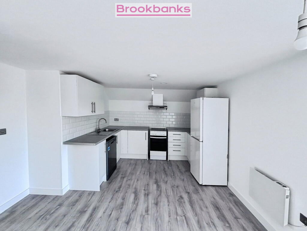 Apartment in Swanley, High Firs - View 4