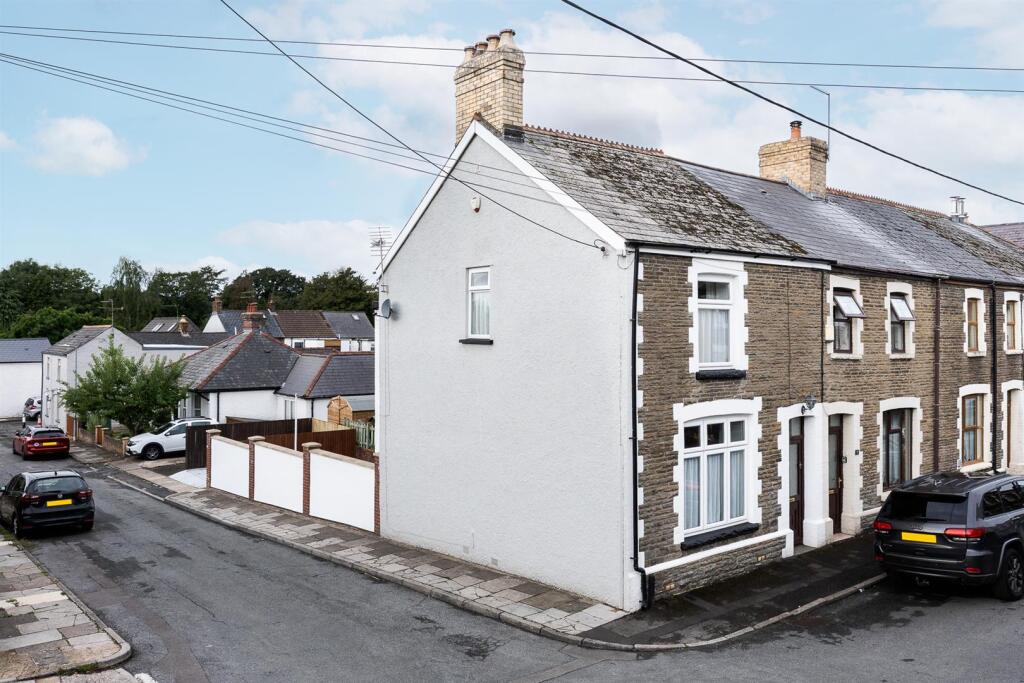 Main image of property: Queen Street, Tongwynlais, Cardiff