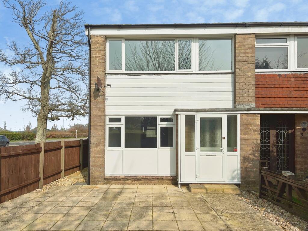 Main image of property: The Green, Cowes, Isle of Wight